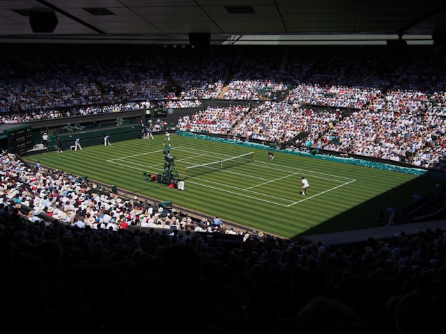 hadiah wimbledon 2025, Photo by Shep McAllister on Unsplash