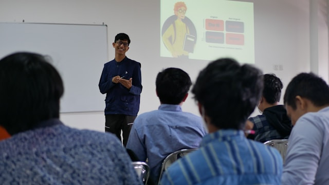 Ilustrasi jadwal ppg tahap 2 2025. Sumber: Unsplash/Herlambang Tinasih Gusti