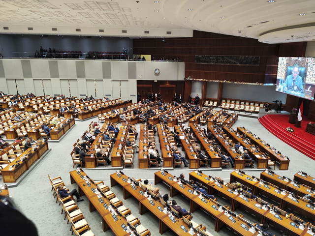 Suasana Sidang Paripurna ke-23 DPR masa persidangan 2024-2025 di Kompleks Parlemen Senayan, Jakarta, Selasa (8/7/2025). Foto: Luthfi Humam/kumparan