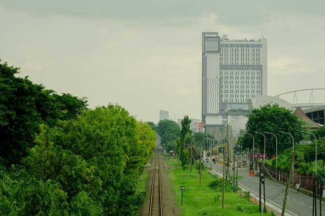 Tempat Rekreasi Jakarta Timur. Foto hanyalah ilustrasi bukan tempat sebenarnya. Sumber: Unsplash/muhammad arief