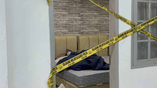 Penampakan Kamar Diplomat yang ditemukan tewas di Kosannya, Menteng, Jakarta Pusat, Selasa (8/7/2025).  Foto: Rayyan Farhansyah/kumparan