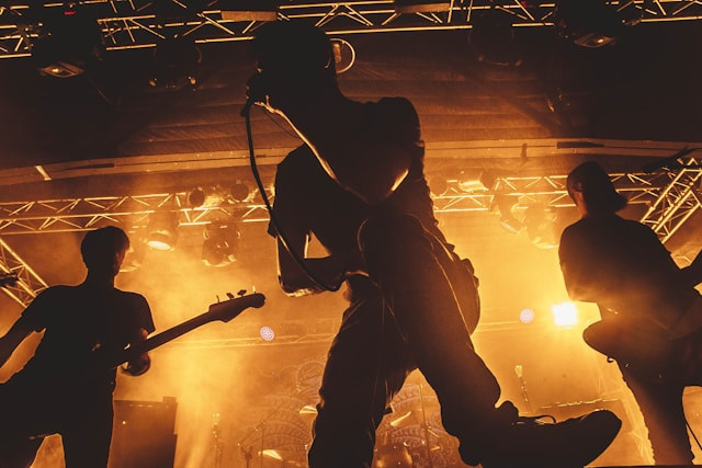 Ilustrasi cara war tiket my chemical romance 2026. Sumber: Unsplash/Evgeniy Smersh