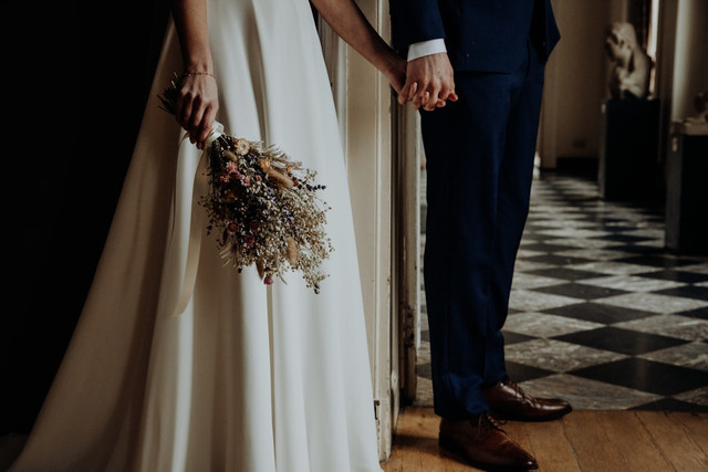 Film yang mirip On Your Wedding Day, foto hanya ilustrasi, bukan film sebenarnya: Unsplash/Sinitta Leunen