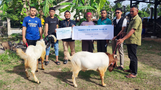 Kolaborasi Distribusi Hewan Qurban, DT Peduli dan PT Paragon (Sumber : DT Peduli)
