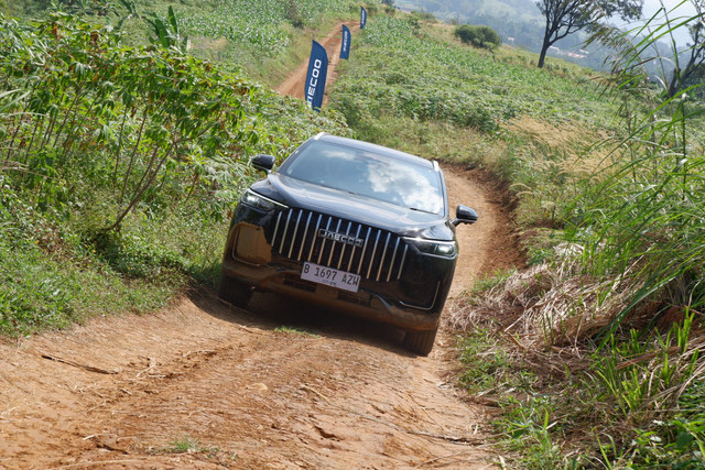 Jaecoo J8 AWD. Foto: Aditya Pratama Niagara/kumparan