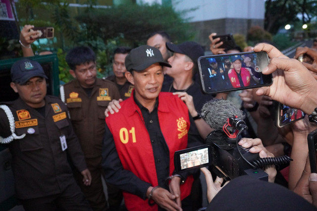Eks Wali Kota Palembang Harnojoyo ditetapkan sebagai tersangka kasus proyek Pasar Cinde. Foto : Dok. Kejati Sumsel