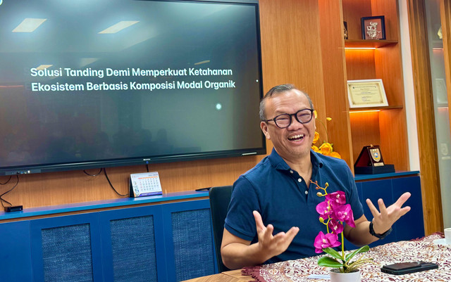 Rezal Kusumaatmadja, dalam Forum Praksis (Pusat Riset dan Advokasi Serikat Jesus) seri ke-11 yang digelar di Jakarta, Selasa (8/7) lalu. Foto: Dok. PRAKSIS