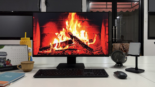 ASUS ExpertCenter AiO P400. Foto: kumparan/Kevin S. Kurnianto