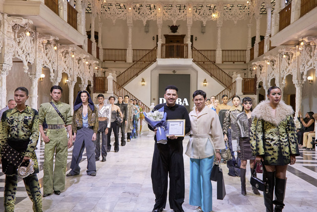 Brand fashion lokal DIBBA debut di Thailand Fashion Week di Bangkok, Thailand, Rabu (30/6/2025). Foto: DIBBA
