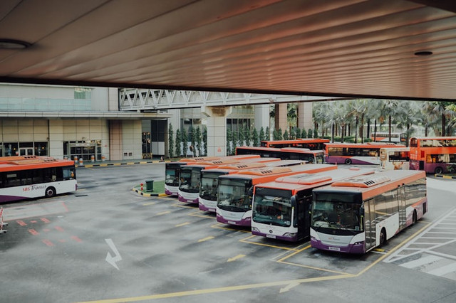 Rute Baru Biskita Depok (Foto hanya ilustrasi, bukan bus sebenarnya) Sumber: unsplash/ CHUTTERSNAP