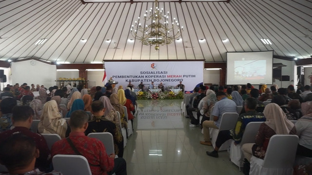 Sosialisasi pembentukan Koperasi Desa Merah Putih di Pendopo Malowopati Pemkab Bojonegoro beberapa waktu lalu. (Aset: Istimewa)