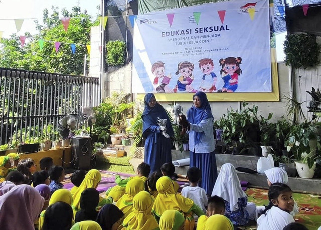 Aksi kolaboratif penerima apresiasi SATU Indonesia Awards 2025. Foto: Dok. Astra