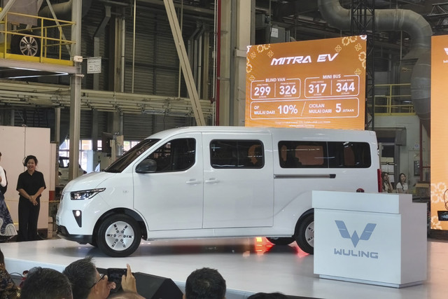Wuling Motors Indonesia merayakan hari jadi ke-8 tahun bersamaan dengan pengenalan model baru Wuling BinguoEV dan Wuling Mitra EV. Foto: Sena Pratama/kumparan