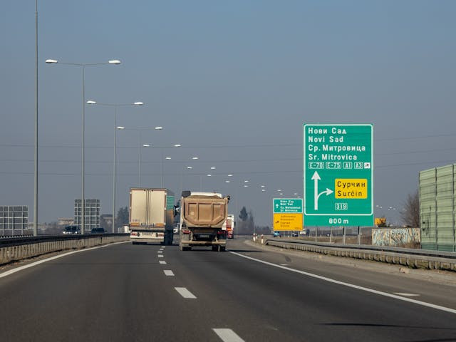 Diskon Tarif Tol Jagorawi Sampai Kapan. Foto hanya ilustrasi, bukan tempat sebenarnya. Sumber: Pexels/Borishamer