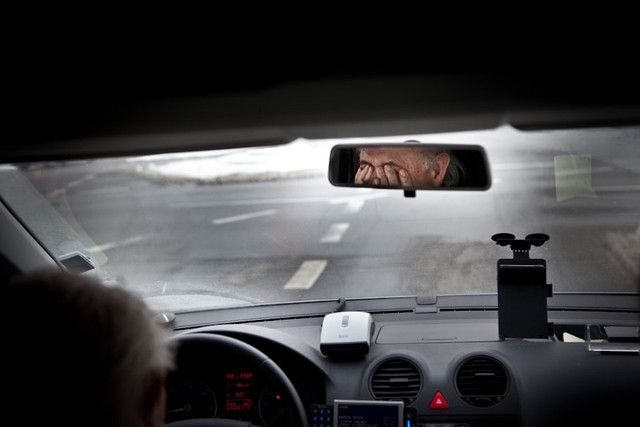 Ilustrasi Film yang Mirip Taxi Driver. Unsplash.com/Johan Funke