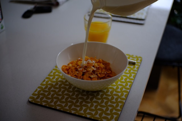 Makanan instan selain mie. Foto hanyalah ilustrasi. Sumber: Unsplash/Sean Robbins