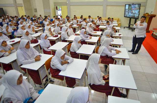 MPLS. Foto: Iggoy el Fitra/ANTARA FOTO