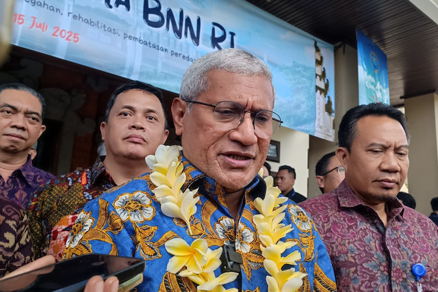 Kepala BNN Komjen Marthinus Hukom usai kuliah umum di Universitas Udayana, Jimbaran, Bali, Selasa (15/7/2025). Foto: Denita BR Matondang/kumparan