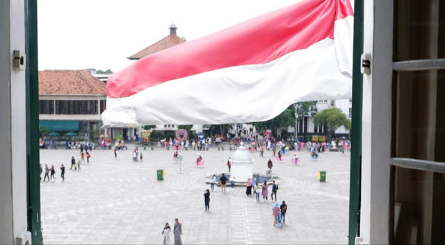 Ilustrasi Lirik Lagu 17 Agustus Tahun 45    Sumber Unsplash/Inna Safa