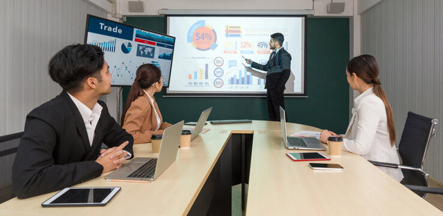 Ilustrasi projektor terbaik untuk kantor. Foto: Adobe Stock