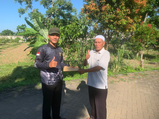 Penyerahan Tabungan Hasil Premi Kepada WBP Yang Telah Bebas