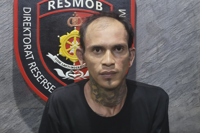 Tersangka Abdul Syukur, pelaku yang gorok pria di Bintaro. Foto: Dok. Polda Metro Jaya