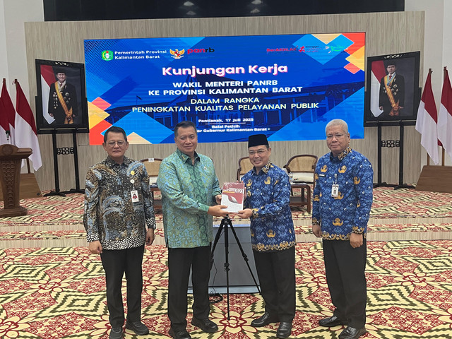 Kunjungan kerja Wamen PAN-RB ke Kalbar. Foto: Rabiansyah/Hi!Pontianak