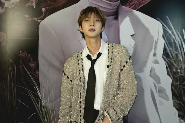 Penyanyi Hui Pentagon. Foto: Instagram/ @huitag_me