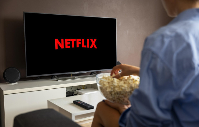 Ilustrasi Smart TV Android 13. Foto: Pixabay   