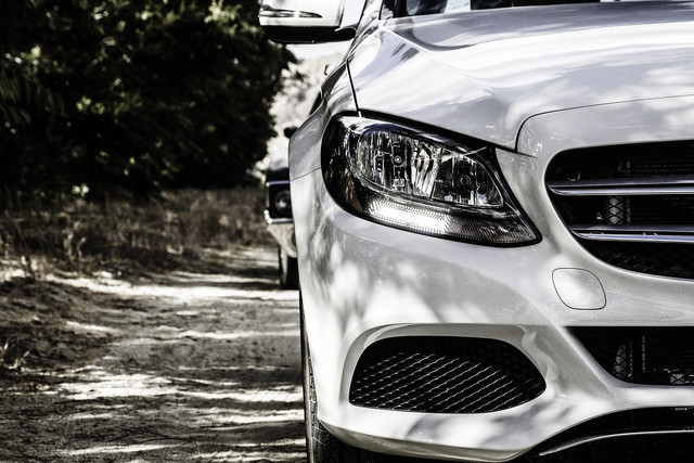 Ilustrasi penyebab aki mobil Avanza tekor. Foto: Pixabay.com/jaygeorge