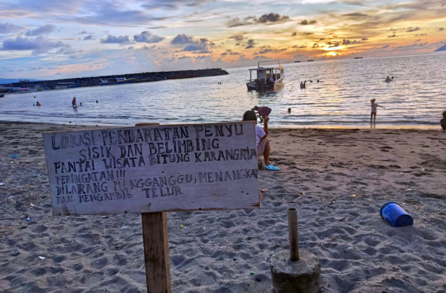 Pantai Karangria, Kota Manado, Sulawesi Utara.