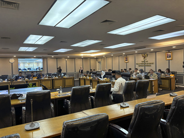Rapat Kerja Komisi XIII DPR RI bersama Kementerian Imipas di Kompleks Parlemen, Senayan, Jakarta pada Senin (21/7/2025). Foto: Abid Raihan/kumparan