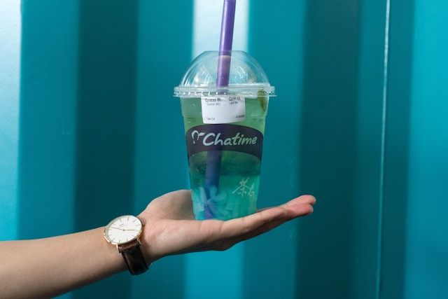Chatime Sun Plaza Lantai Berapa. Foto Minuman Chatime. Sumber: unsplash.com/Moujib Aghrout
