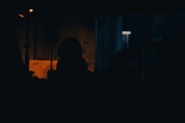 Ilustrasi Penjelasan Ending Wall to Wall. Sumber: Unsplash/Evan Yang