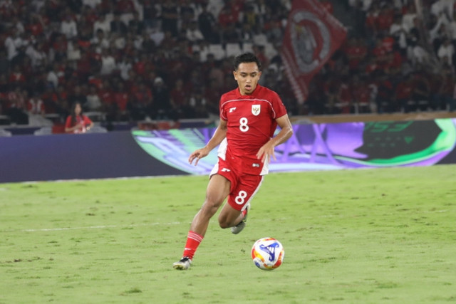 Pemain Timnas U-23 Indonesia Rayhan Hannan saat melawan Timnas U-23 Malaysia pada pertandingan Grup A Piala AFF U-23 2025 di Stadion Utama Gelora Bung Karno (SUGBK), Senayan, Jakarta, Senin (21/7/2025). Foto: Syawal Darisman/kumparan