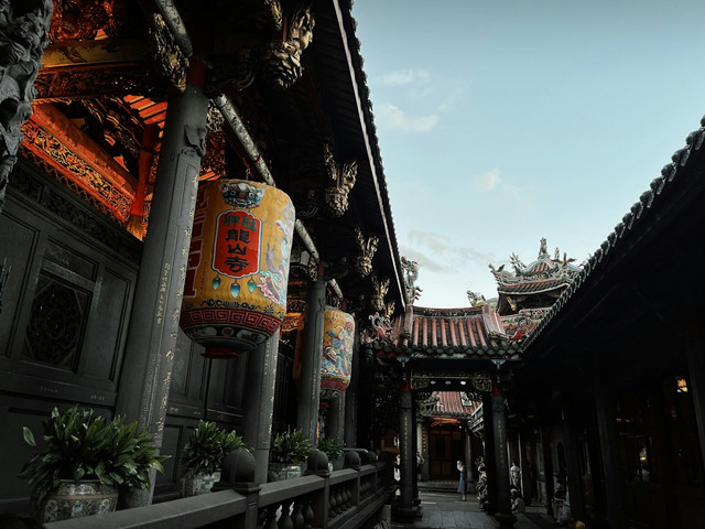 ilustrasi sinopsis Takdir Cinta dengan Kaisar. Unsplash/Nikko Lawrence Uy