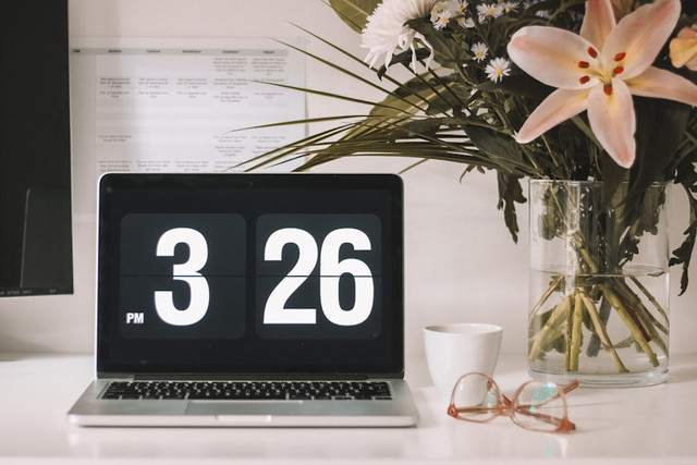 Ilustrasi Jadwal Tayang Merangkai Kisah Indah yang Terbaru, Foto: Unsplash/Maddi Bazzocco