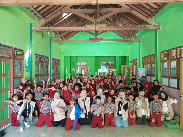 PDD KKN 05 UIN SAIZU: Kegiatan Workshop dan Praktek Pemanfaatan Budidaya TOGA SD N 1 Somagede