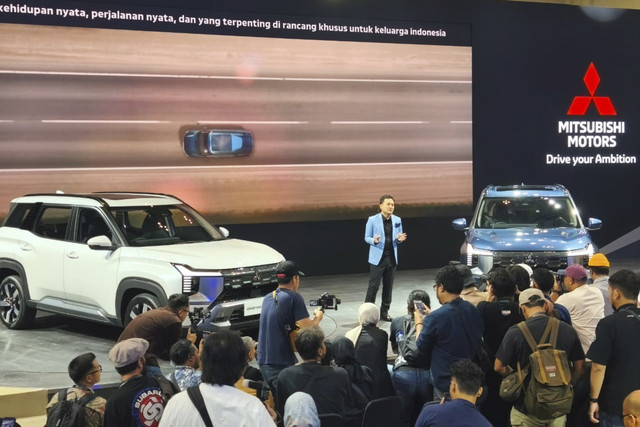 Harga resmi Mitsubishi Destinator di Indonesia diungkapkan di GIIAS 2025. Foto: Sena Pratama/kumparan