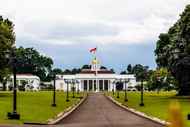 Ilustrasi contoh Keputusan Presiden.Foto: Elwis musa tambuwun / Unsplash
