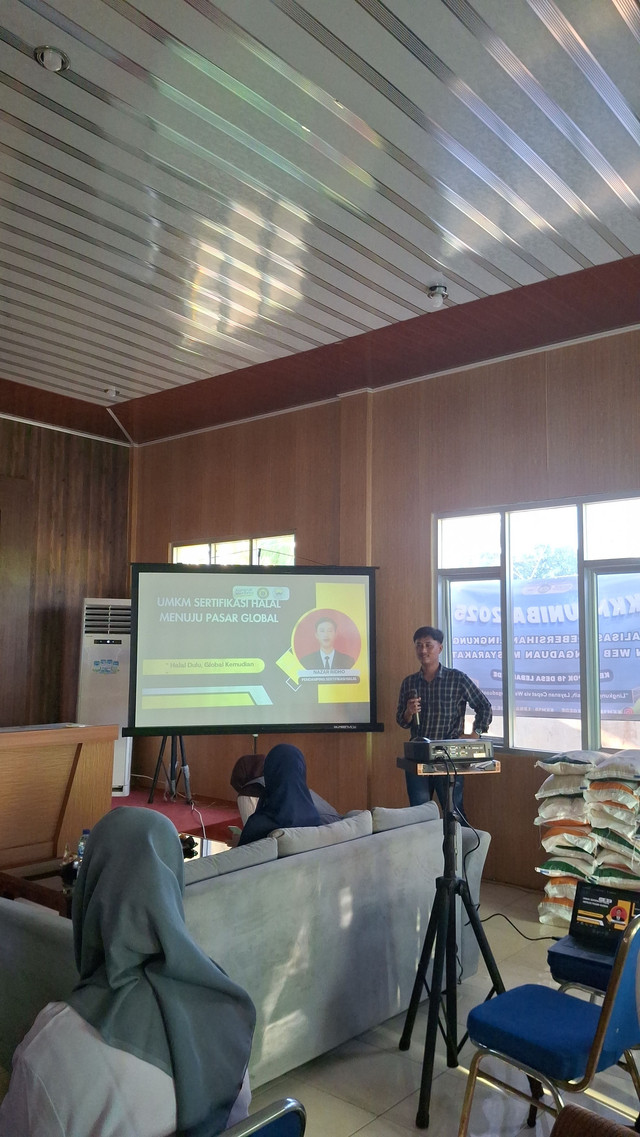 Mahasiswa KKM UNIBA 18 Ajak UMKM Tembus Pasar Global dengan Sertifikasi Halal