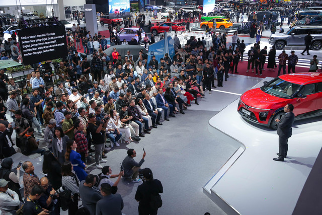 Peluncuran VinFast VF 7 di GIIAS 2025. Foto: VinFast