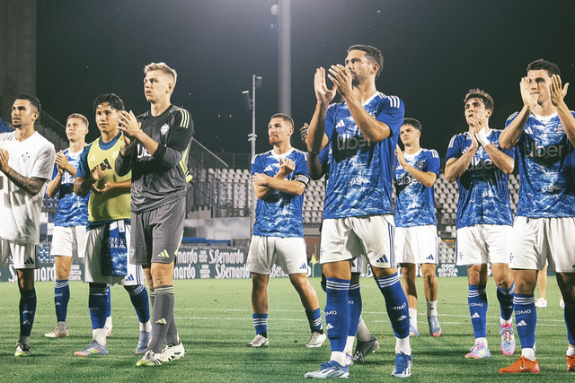 Pertandingan antara Como 1907 melawan Al-Ahli pada pertandingan pembukaan Piala Como di Stadion Giuseppe Sinigaglia, Kamis (24/7/2025) dini hari WIB. Foto: Instagram/ @comofootball