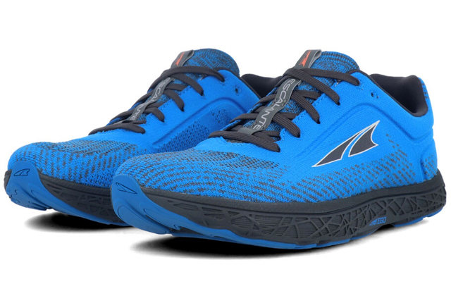 Ilustrasi cara cek barcode sepatu skechers original. Sumber foto: Pixabay/ WebTechExperts