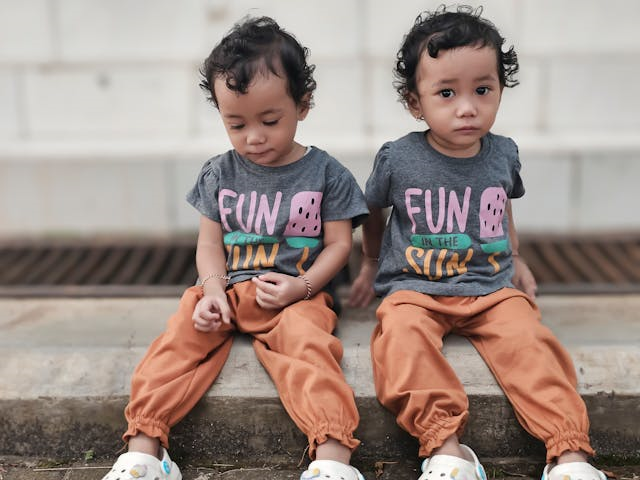 Ilustrasi merk baju anak yang bagus. Sumber: pexels.com/triew0814.