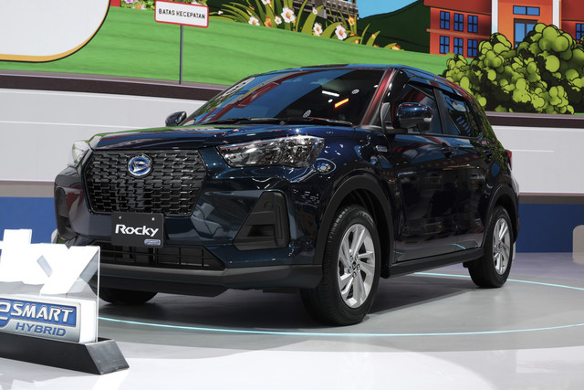 Daihatsu Rocky Hybrid resmi meluncur di GIIAS 2025 di ICE BSD, Tangerang, Kamis (24/7/2025). Foto: Sena Pratama/kumparan