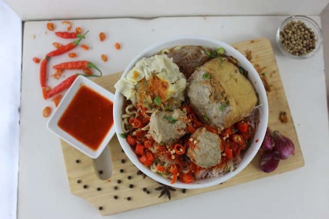 Makanan Terpedas di Dunia (Foto bakso mercon) Sumber: unsplash/ Muhammad Arifin Nursalim