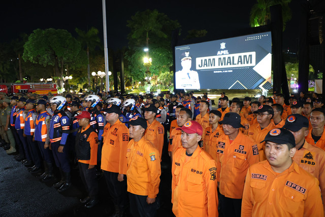 Pasukan apel jam malam. Foto: Diskominfo Surabaya 