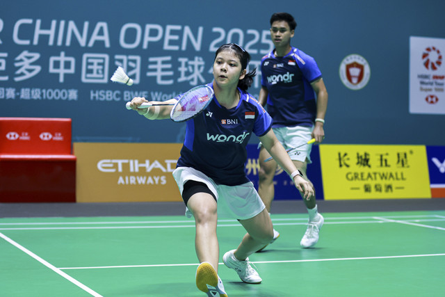 Jafar Hidayatullah/Felisha Alberta Nathaniel Pasaribu saat bertanding di China Open 2025. Foto: Dok. PBSI