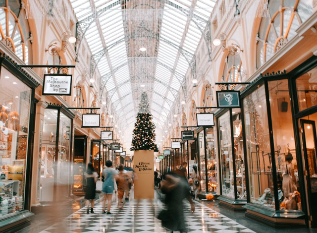 jakarta premium outlets. Foto Hanya Ilustrasi Bukan Tempat Sebenarnya. Sumber Foto: Unsplash/Heidi Fin